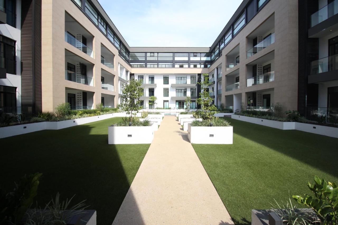 Apartments Gh - Accra - Cantonments - Embassy Gardens ภายนอก รูปภาพ
